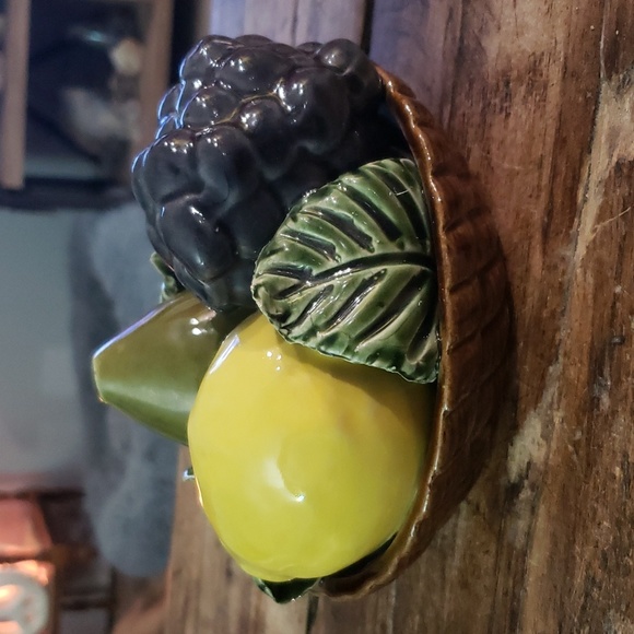 Vintage Jay Winford Ceramic hand painted Fruit Bowl. From Portugal. - Picture 2 of 5